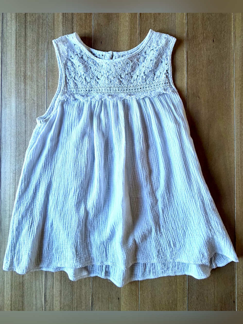 Max Studio White Sleeveless Crochet Yoke Tank Top